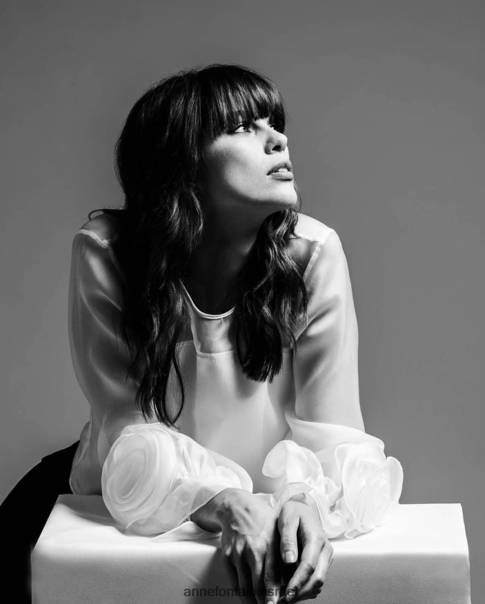 הַלבָּשָׁה Anne Fontaine חולצת קפיץ חולצת אורגנזה משי עם שרוולים ארוכים לבן נשים DL8V8L199