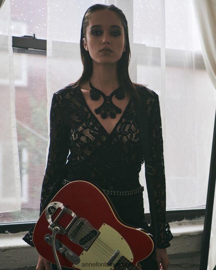 אביזרים Anne Fontaine שרשרת תחרה סרוגה בצווארון iven עם חרוזים שָׁחוֹר נשים DL8V8L511